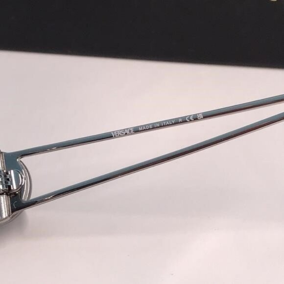 NEW AUTHENTIC Versace Silver Sunglasses VE2269 - Picture 14 of 14